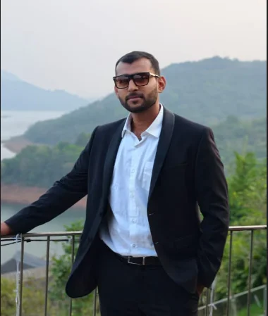 Shashank, Director & CEO of Tredimez Digital